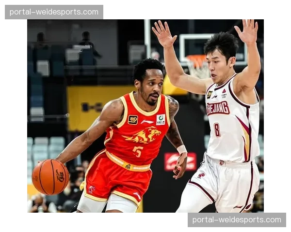 广厦布朗复出卡尔顿出场时间缩减 离队已成定局